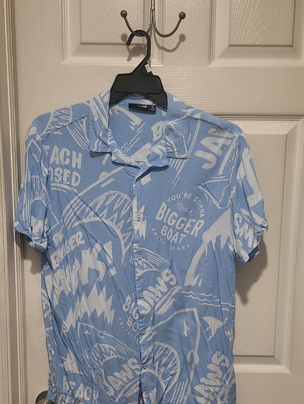 Light Blue Graphic Short Sleeve Button-Up Shirt Jaws